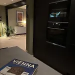 Beautiful House - Walking Distance Of Everything Apartman *
